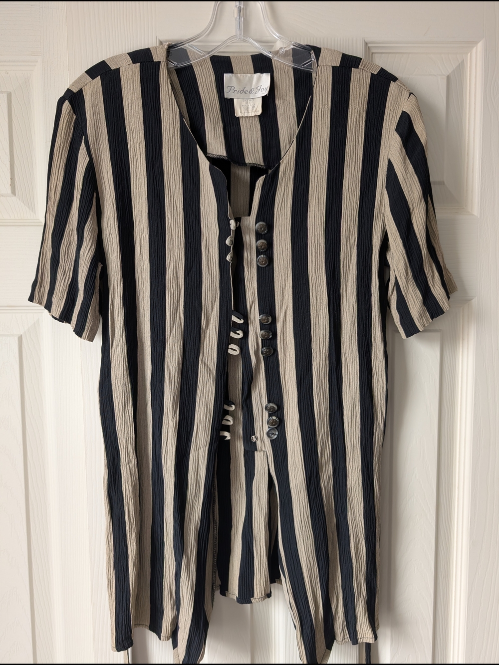 Vintage Striped Short Sleeve Button-Front Top in Black and Cream